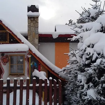 Ivka Lestiny * ドルニー・クビーン