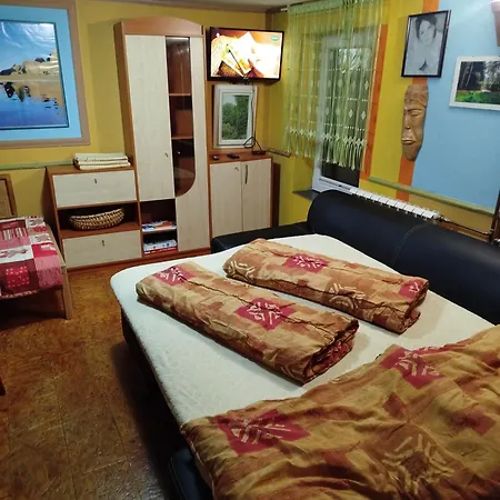 بيت للعطل Ivka Lestiny