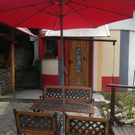 Ivka Lestiny * ドルニー・クビーン